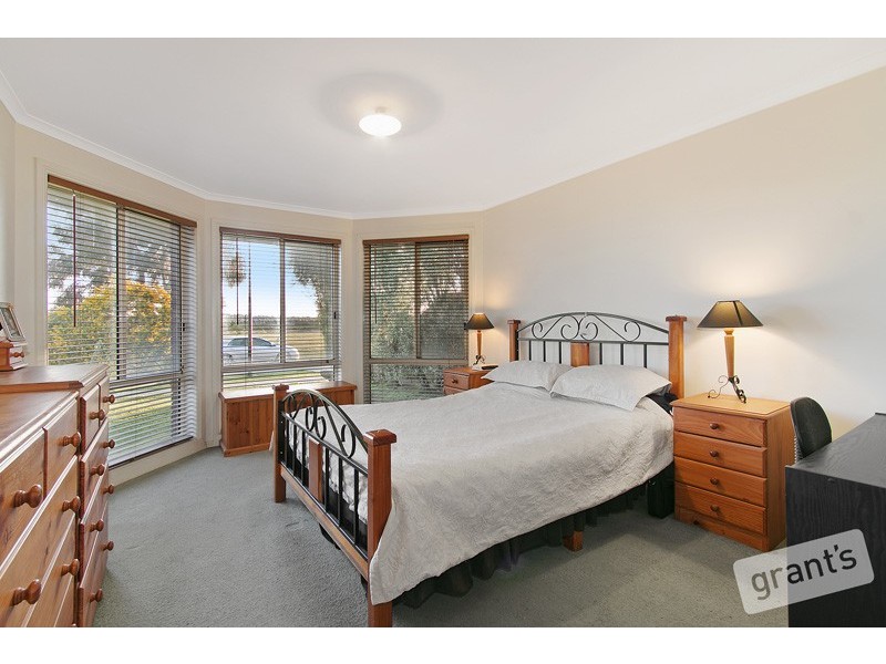 15 Kinsale View, Berwick VIC 3806