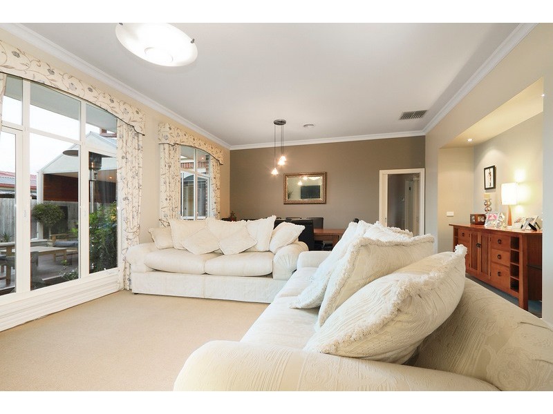 14 Buttonwood Court, Narre Warren South VIC 3805