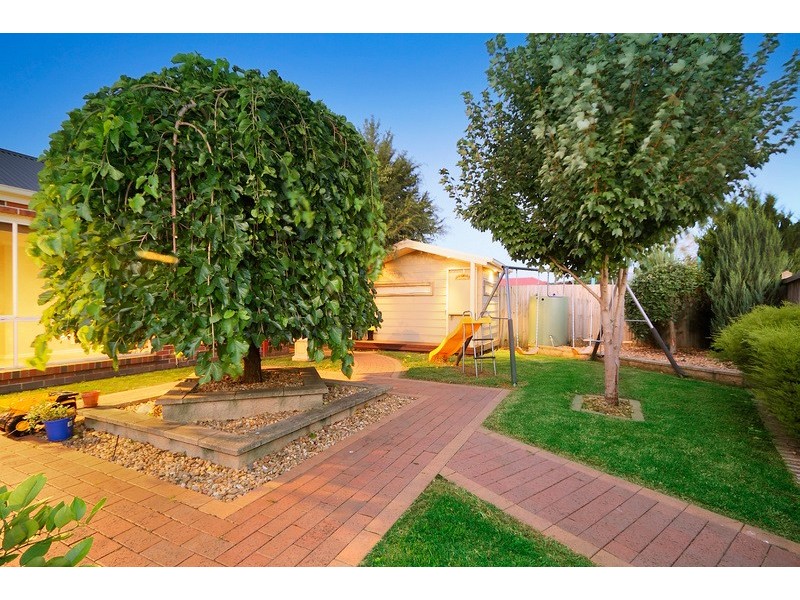 14 Buttonwood Court, Narre Warren South VIC 3805