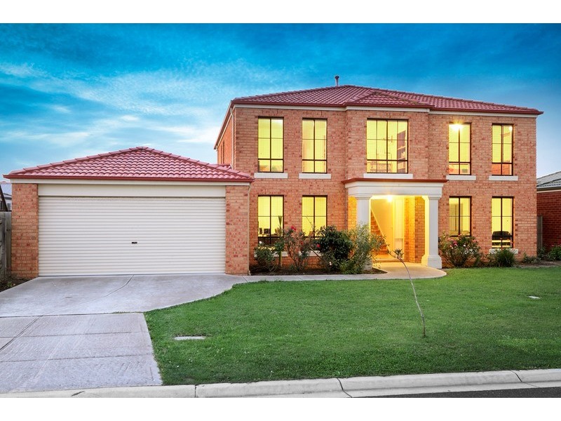 13 Blake Street, Berwick VIC 3806