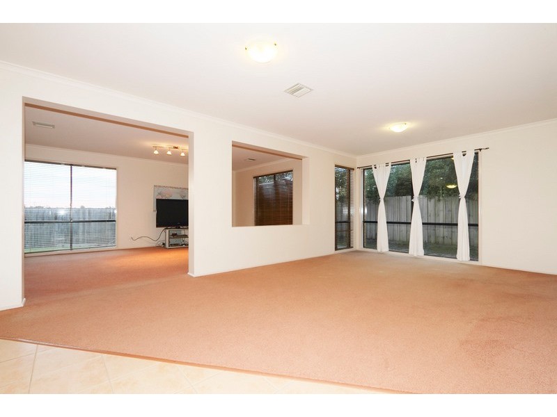 13 Blake Street, Berwick VIC 3806