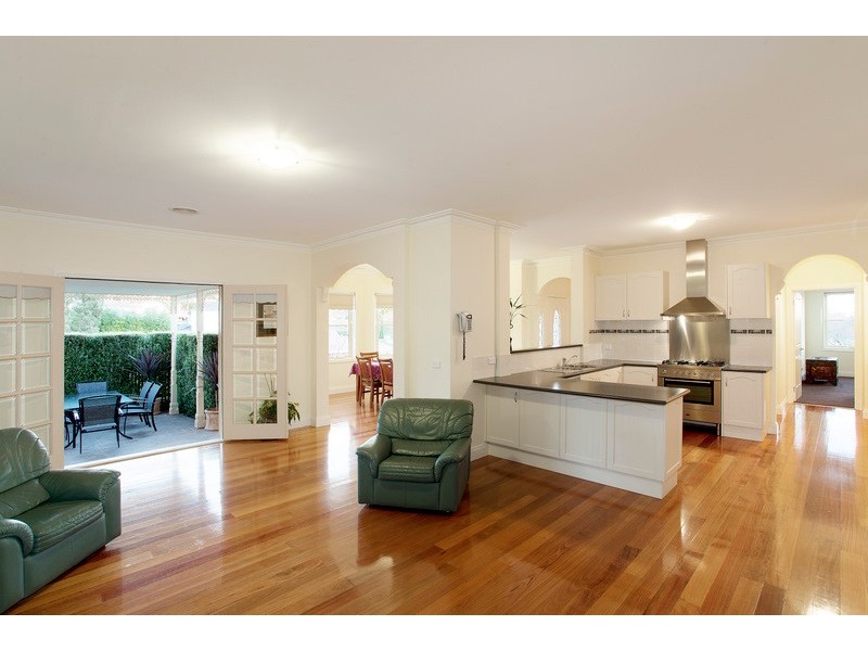 1 Temora Rise, Berwick VIC 3806