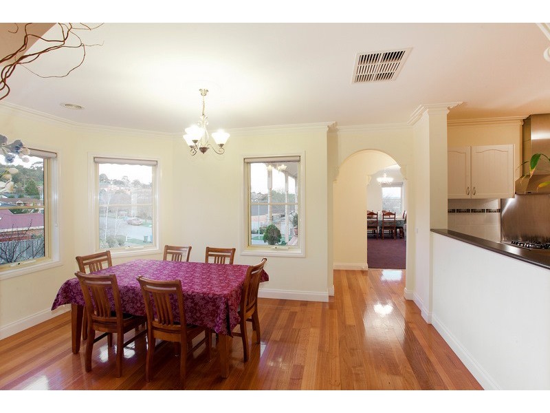 1 Temora Rise, Berwick VIC 3806