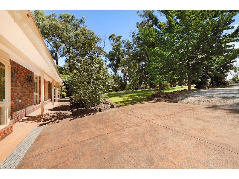 450 Beaconsfield Emerald Road, Guys Hill VIC 3807