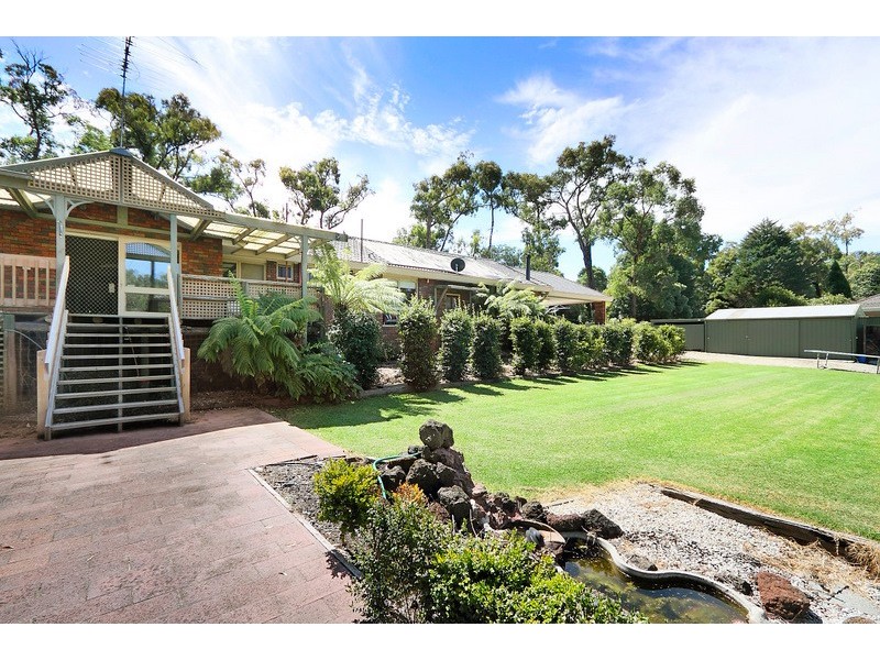 450 Beaconsfield Emerald Road, Guys Hill VIC 3807