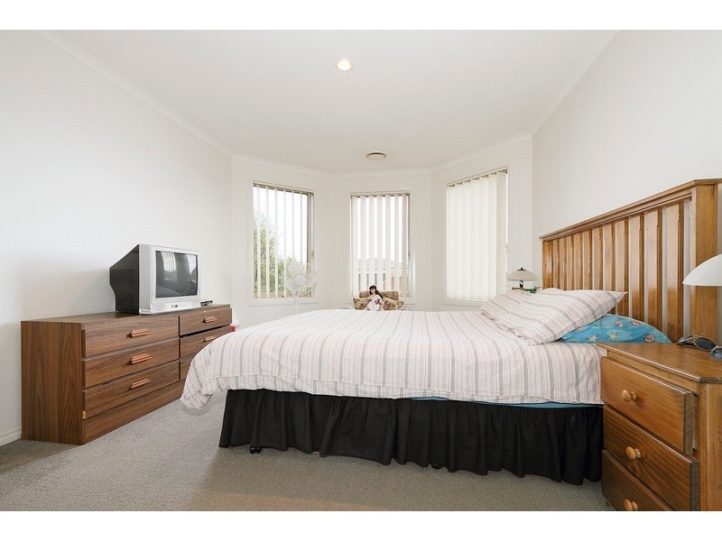 26 Springhill Drive, Cranbourne VIC 3977