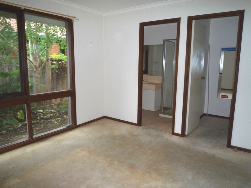 14 Ashfield Drive, Berwick VIC 3806