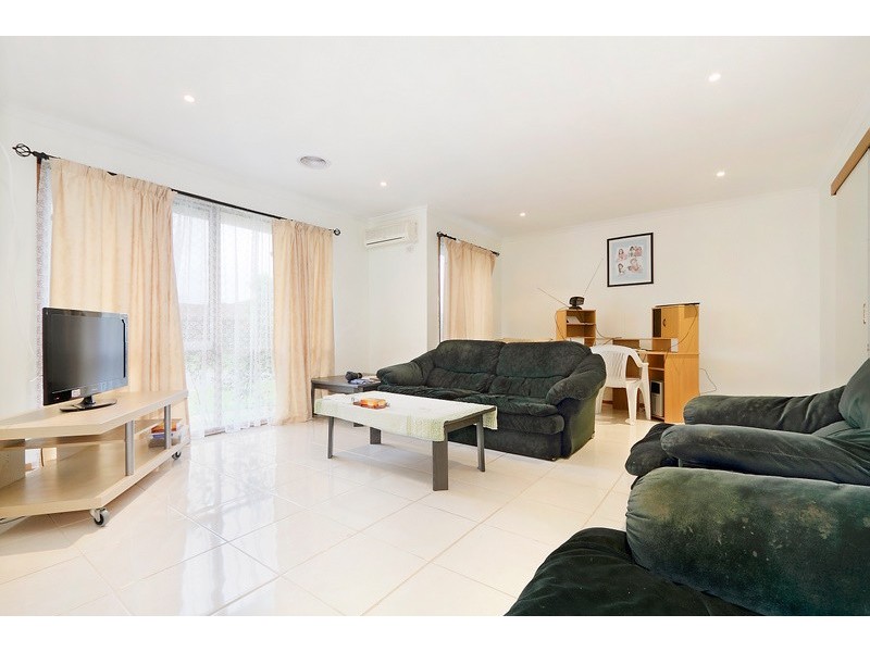 1 Caulfield Court, Narre Warren VIC 3805