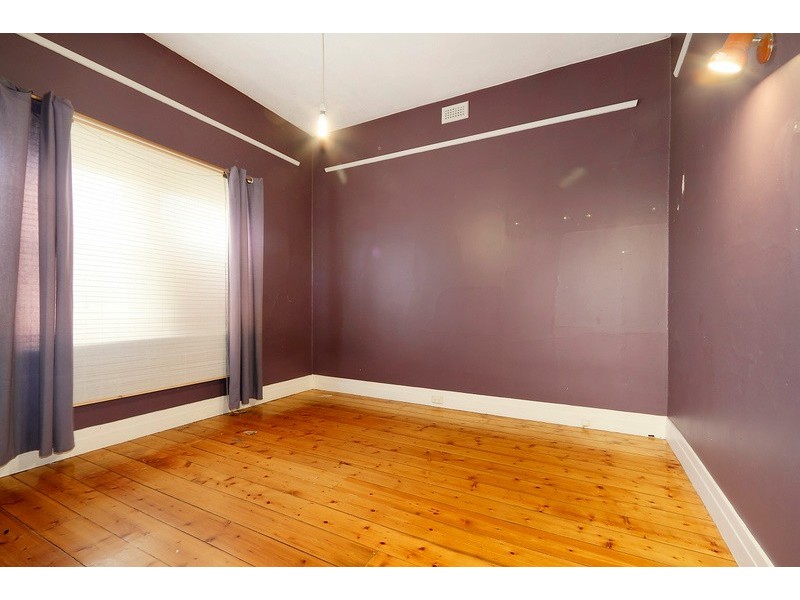 4 Orgill Street, Dandenong VIC 3175