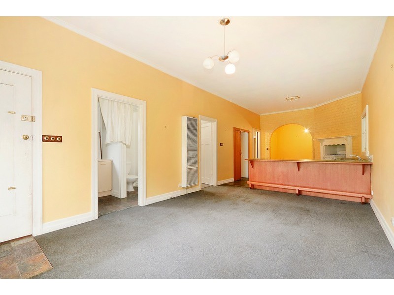 4 Orgill Street, Dandenong VIC 3175