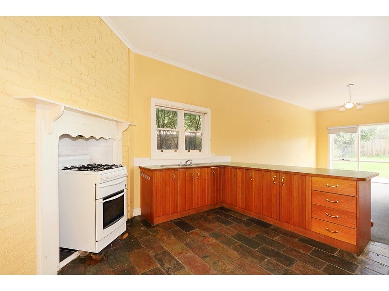 4 Orgill Street, Dandenong VIC 3175