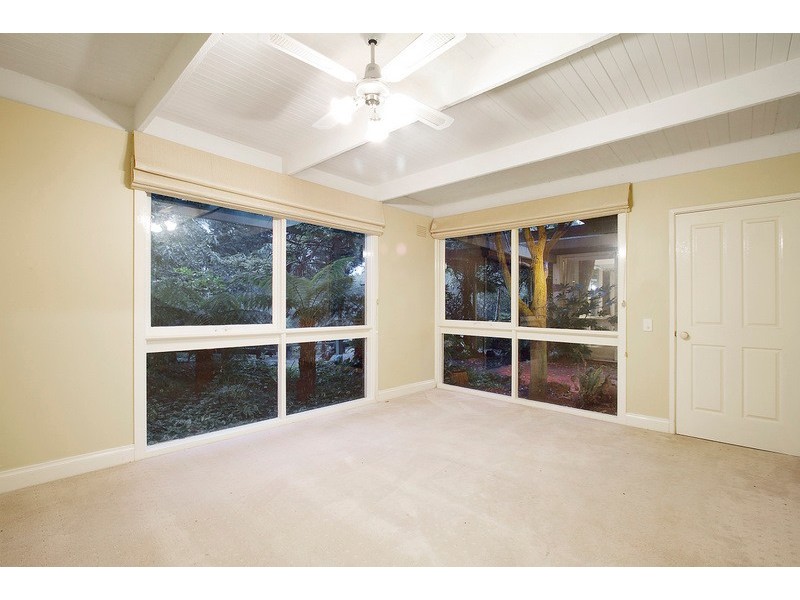 98 Yackatoon Road, Beaconsfield Upper VIC 3808