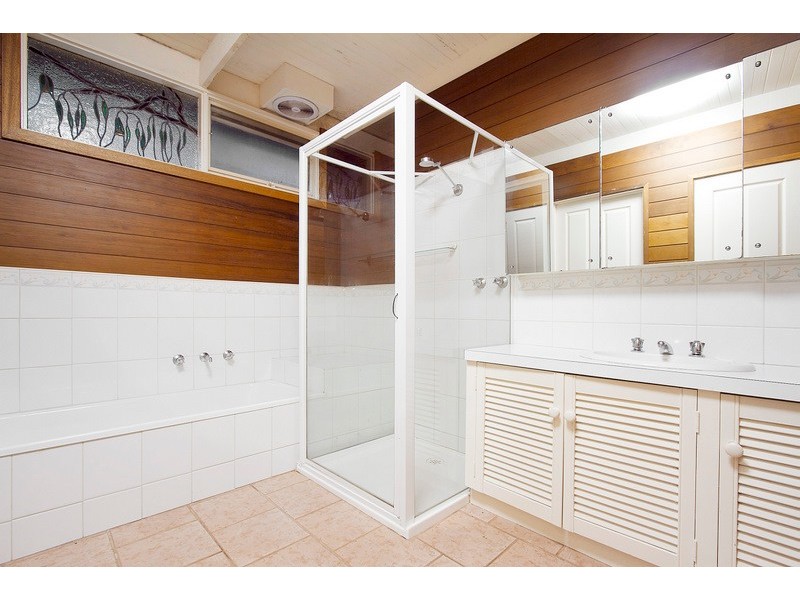 98 Yackatoon Road, Beaconsfield Upper VIC 3808