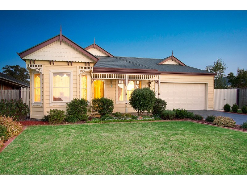 3 O’Dowd Place, Lynbrook VIC 3975