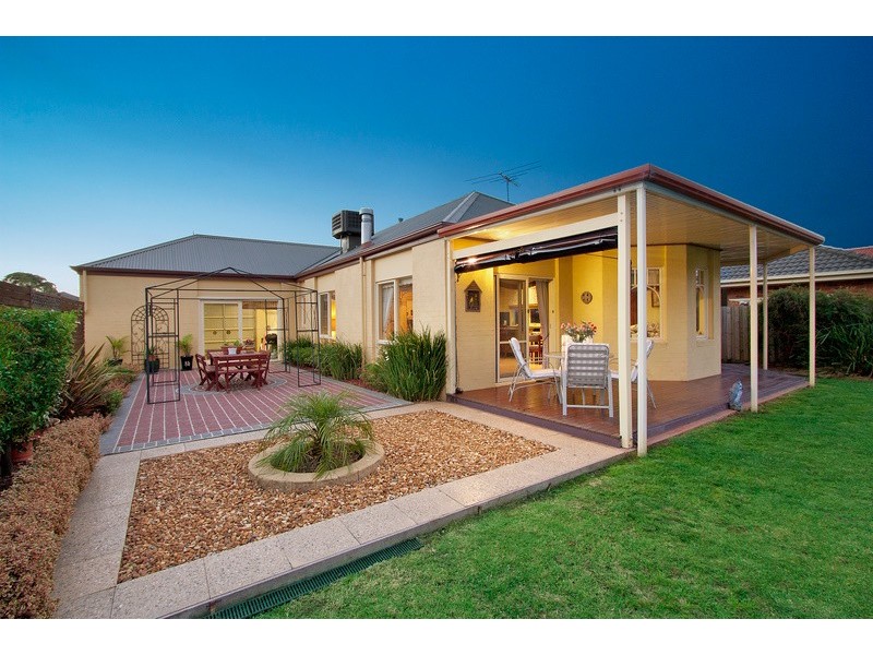 3 O’Dowd Place, Lynbrook VIC 3975