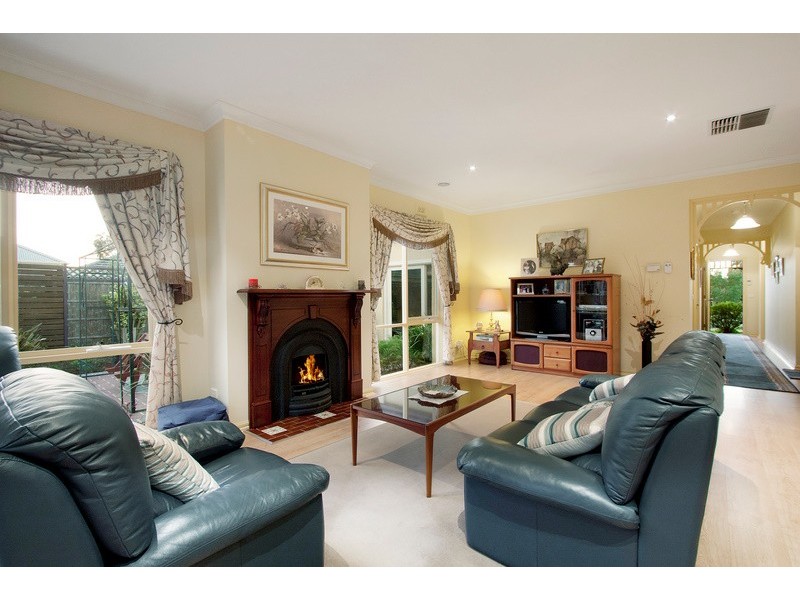 3 O’Dowd Place, Lynbrook VIC 3975