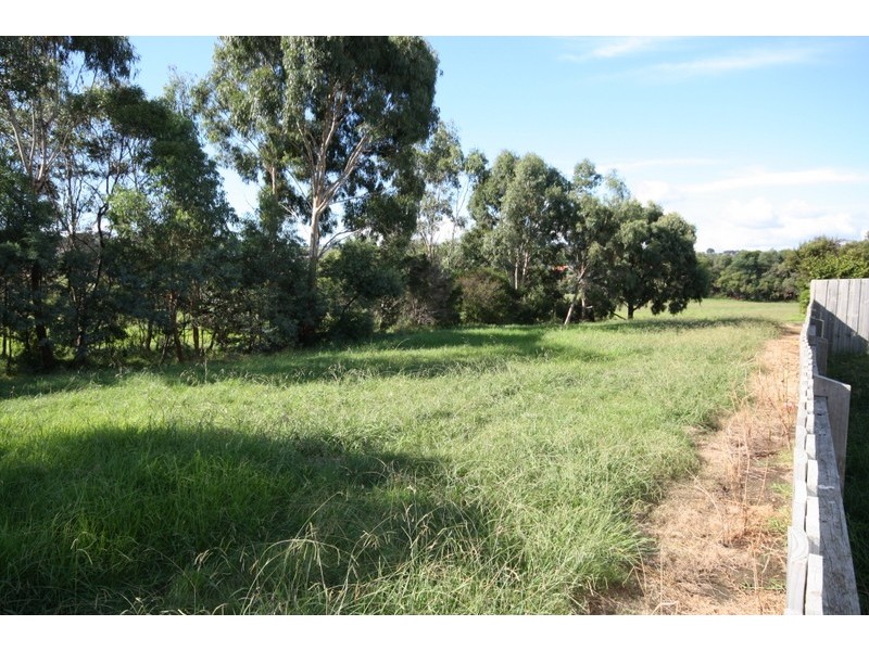 70 Telford Drive, Berwick VIC 3806
