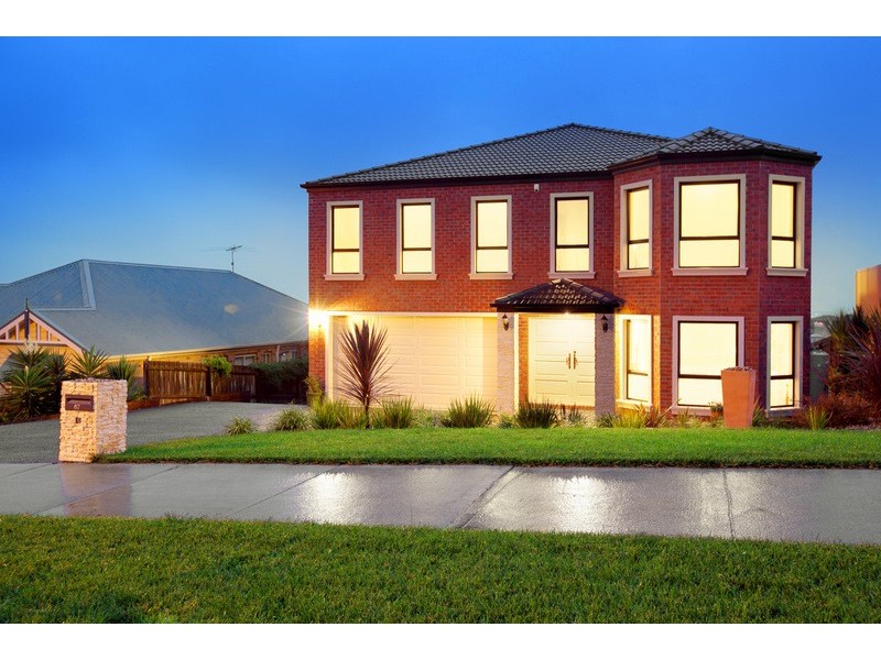 67 Whistler Drive, Berwick VIC 3806