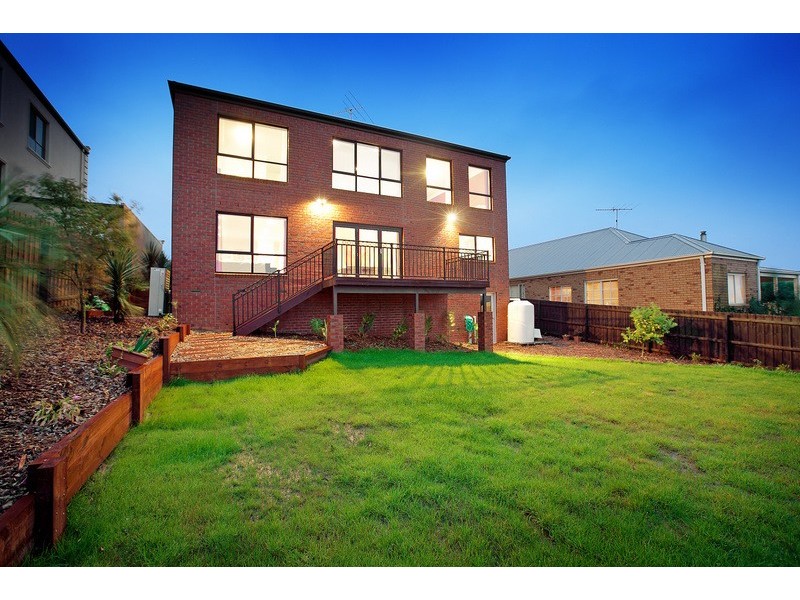 67 Whistler Drive, Berwick VIC 3806