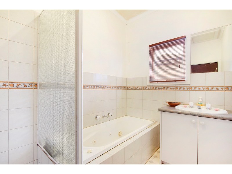 29 Railway Avenue, Beaconsfield VIC 3807