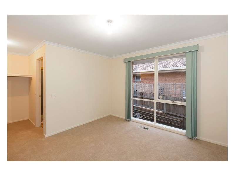 1 Mallee Court, Berwick VIC 3806
