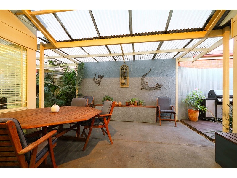 27 Blake Street, Berwick VIC 3806