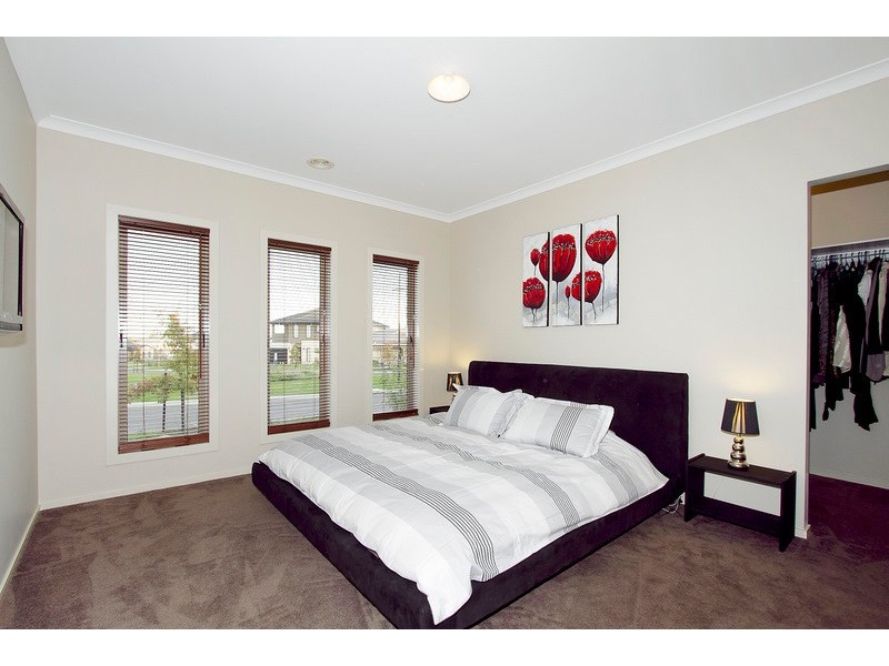 3 Dairy Close, Officer VIC 3809