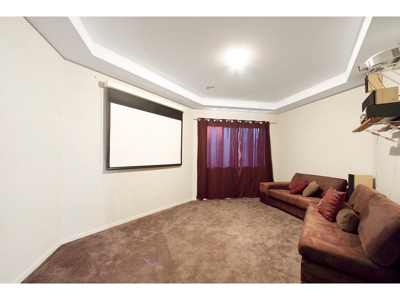 3 Dairy Close, Officer VIC 3809