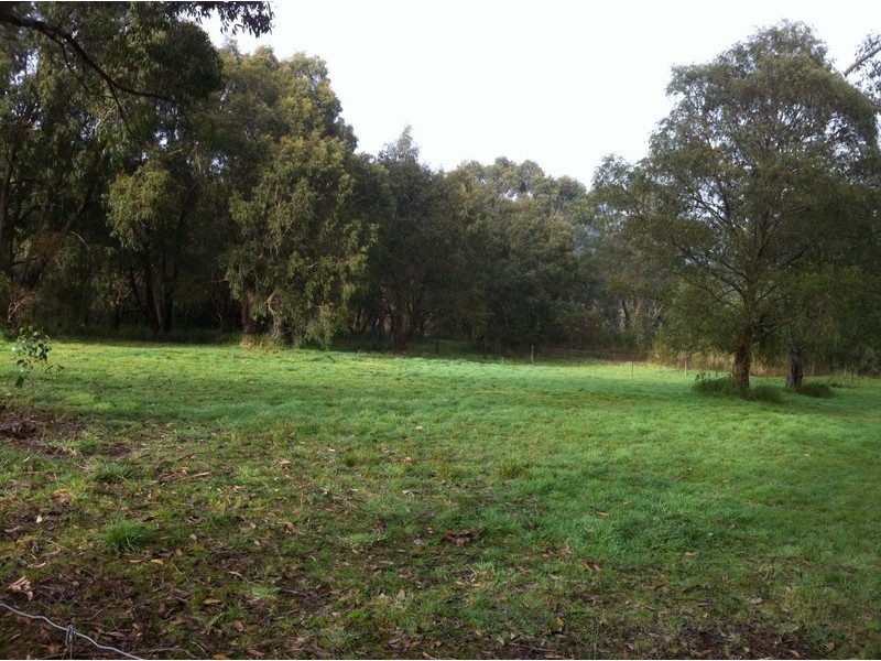 102 Blumm Road, Belgrave South VIC 3160
