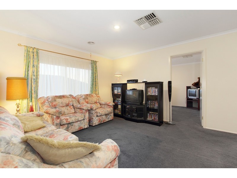 11 Fabriano Place, Narre Warren South VIC 3805