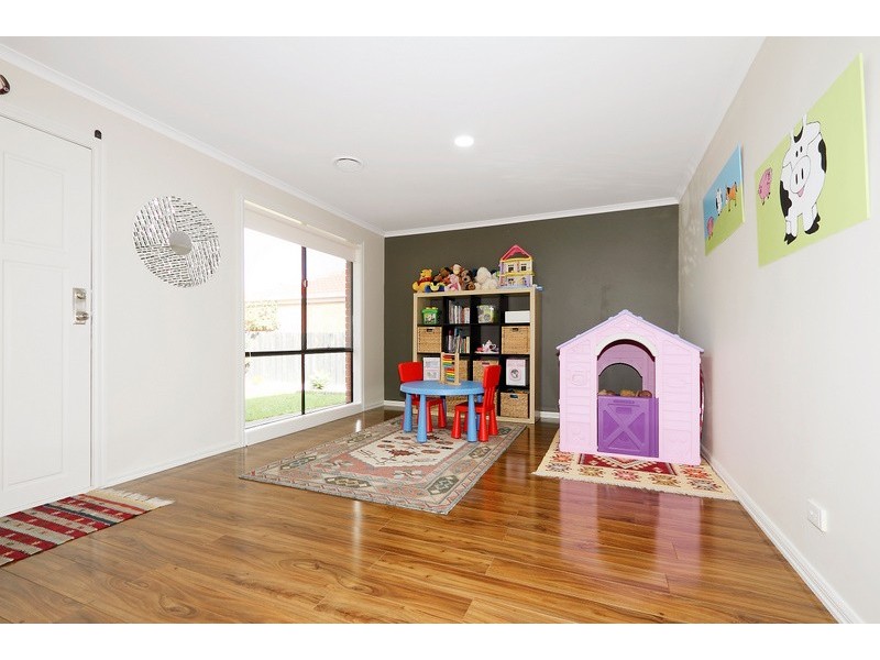 16 Pelican Court, Narre Warren South VIC 3805