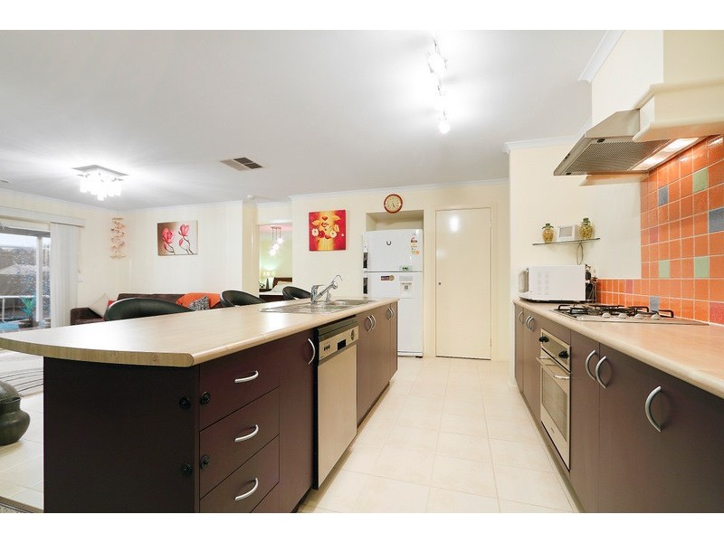 17 Harrington Drive, Narre Warren South VIC 3805