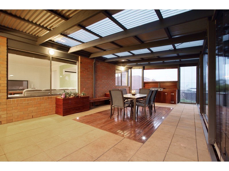 5 Glade Court, Berwick VIC 3806