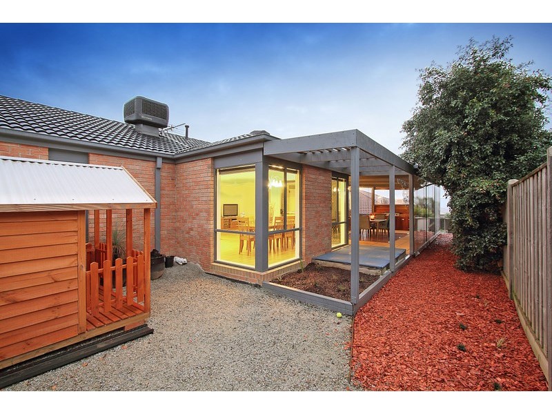 5 Glade Court, Berwick VIC 3806