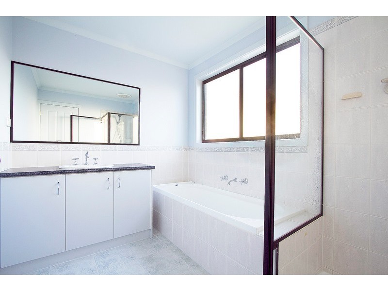 1 Blake Street, Berwick VIC 3806