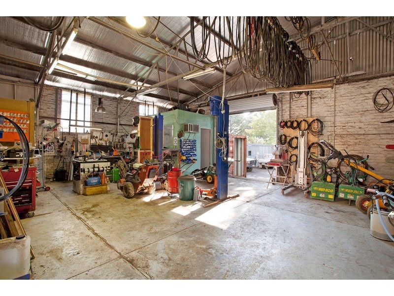 293 Belgrave Gembrook Road, Emerald VIC 3782