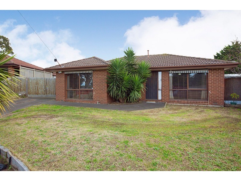 4 Janet Court, Hampton Park VIC 3976