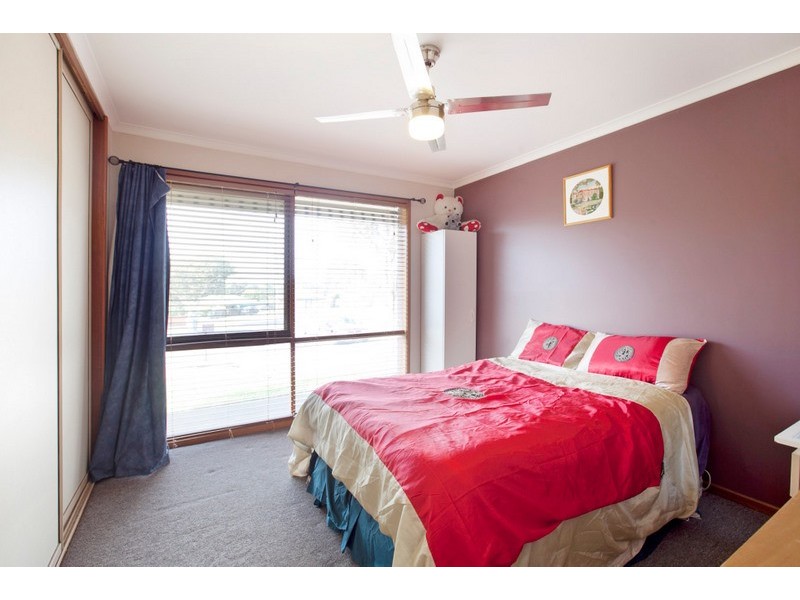 4 Janet Court, Hampton Park VIC 3976