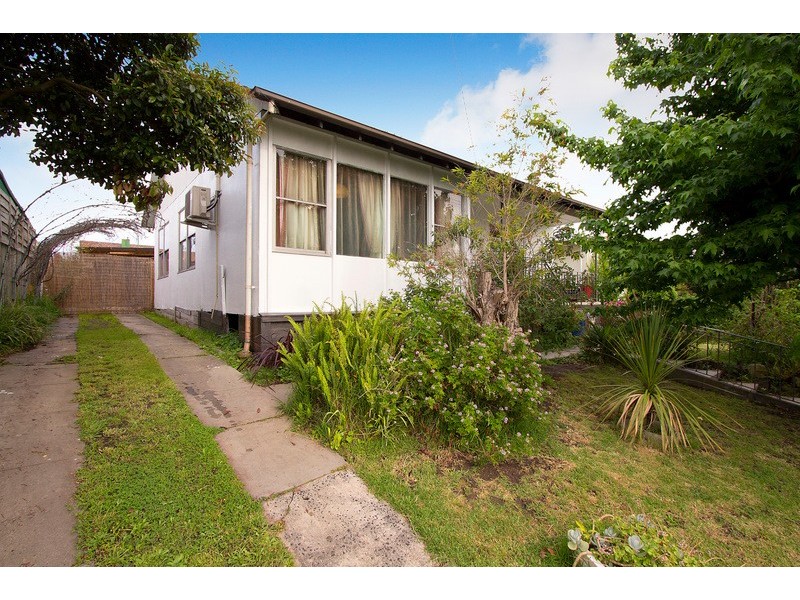 30 Chestnut Road, Doveton VIC 3177