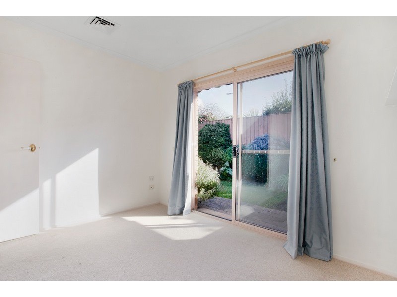 50/6 Melville Park Drive, Berwick VIC 3806