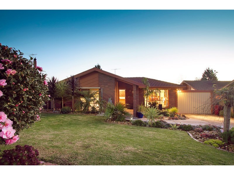 7 Harley Court, Berwick VIC 3806
