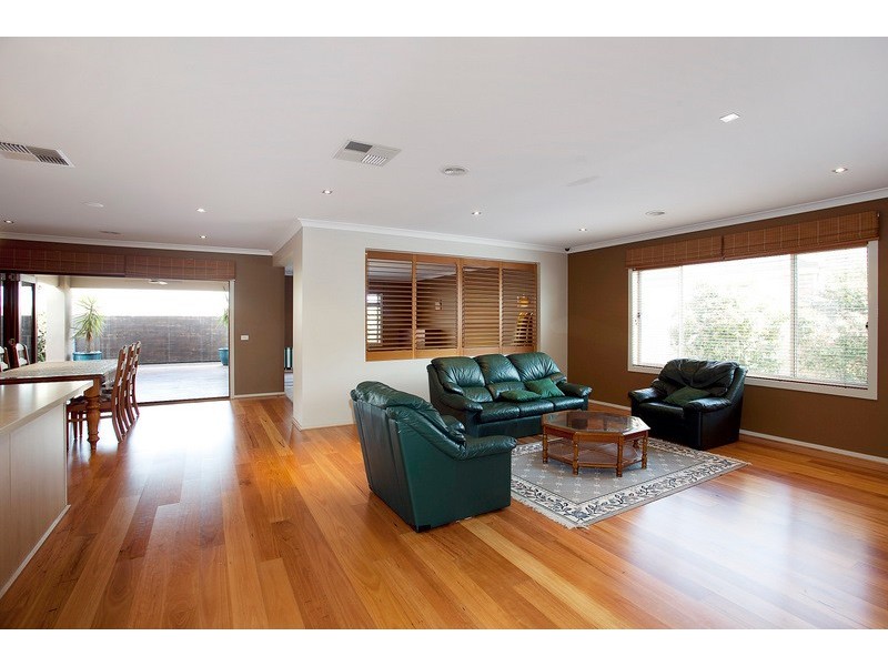 13 Geranium Court, Berwick VIC 3806