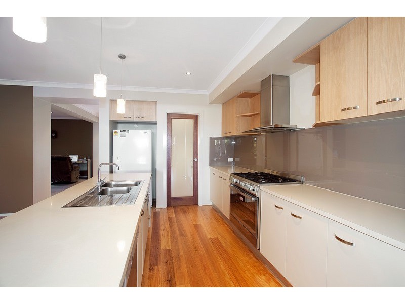 13 Geranium Court, Berwick VIC 3806