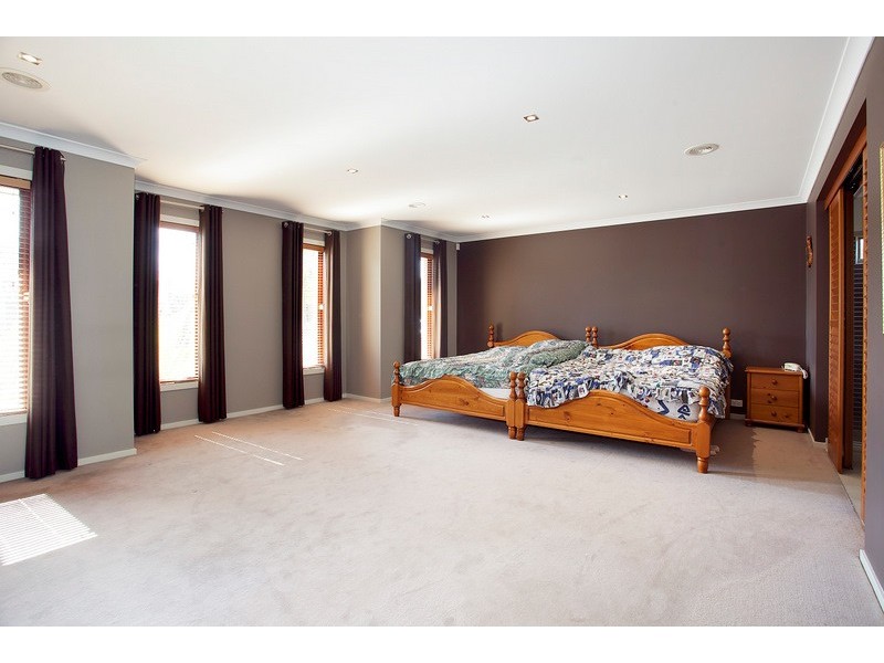 13 Geranium Court, Berwick VIC 3806