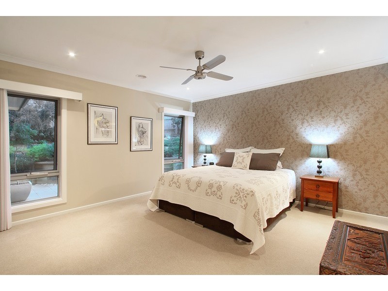 57 Cambridge Drive, Berwick VIC 3806