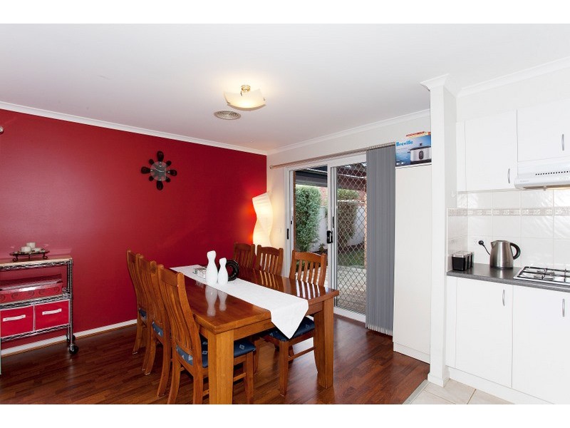 11 Stokes Green, Pakenham VIC 3810