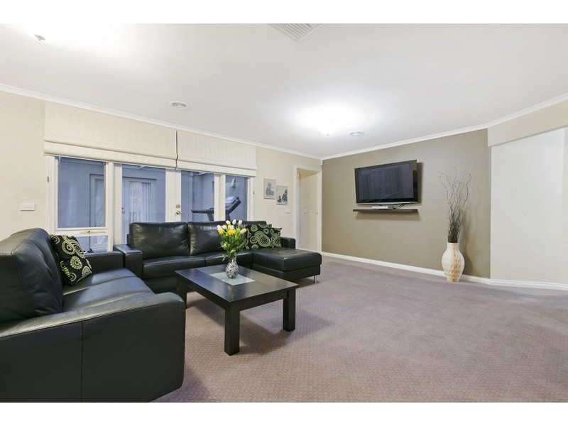 18 Sunview Place, Berwick VIC 3806