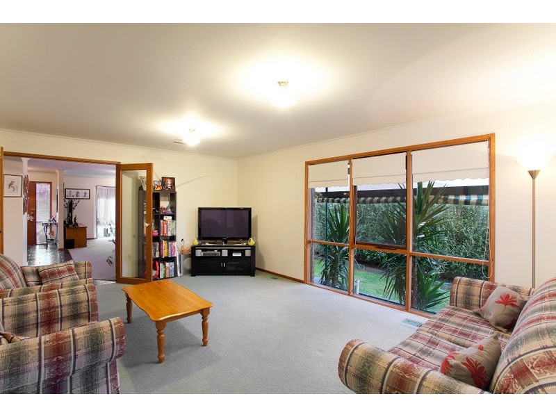 2 Freda Court, Narre Warren VIC 3805