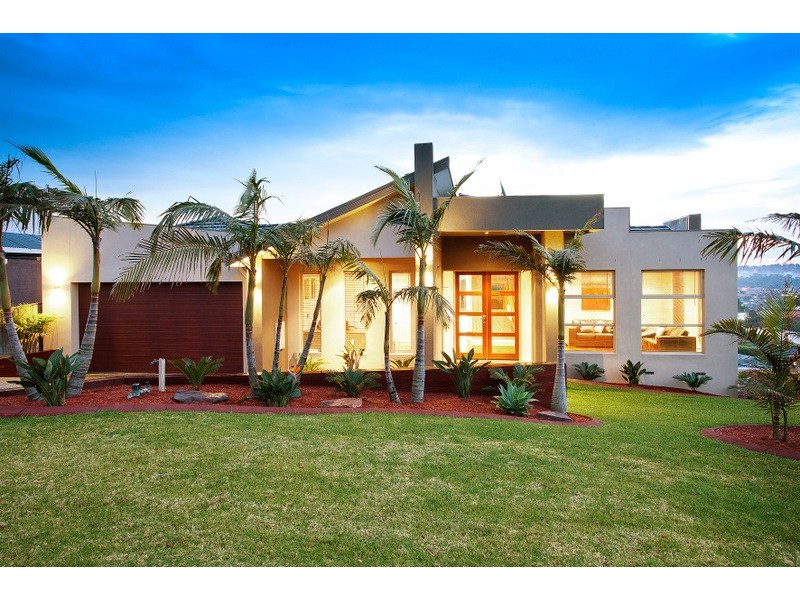8 Crestview Drive, Beaconsfield VIC 3807