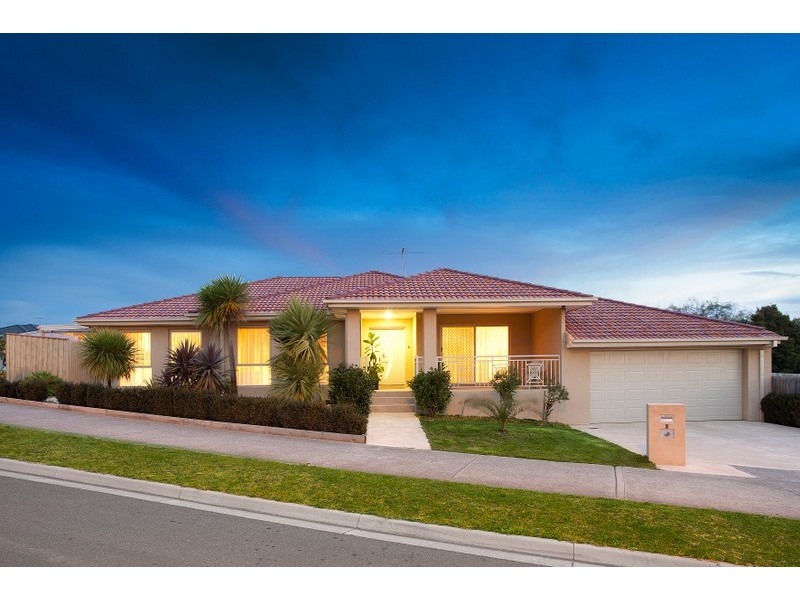 6 Asti Place, Berwick VIC 3806